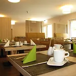 Zur Ostsee Hotel