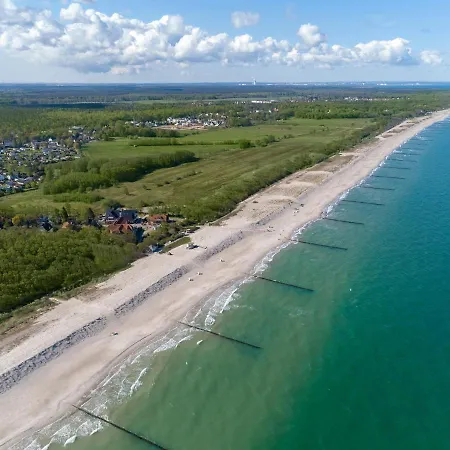 Zur Ostsee 4*