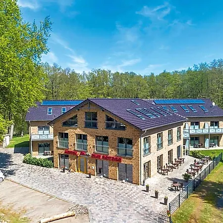 Zur Ostsee Ξενοδοχείο 4*