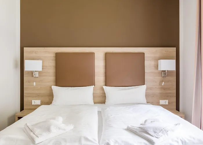 ホテル Zur Ostsee 4*