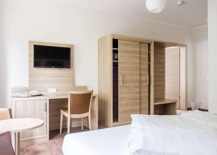 Zur Ostsee ホテル グラール・ミューリッツ