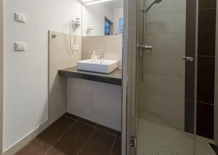 ホテル Zur Ostsee 4*